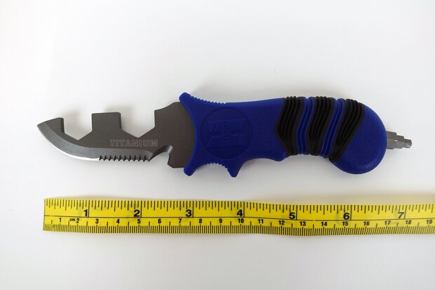 Multi Tool with Angled Sheath